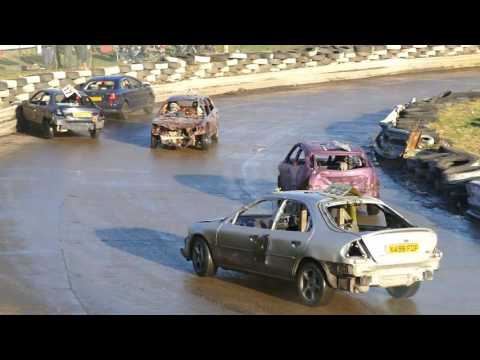 Banger Racing Angmering Raceway ORC -1600 Bangers - Caravan Chase - CB Contact 2/1/2017