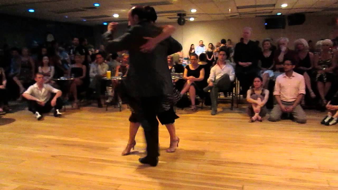 Argentine Tango:Analía Vega & Marcelo Varela - Hoy Me Vas A Escuchar
