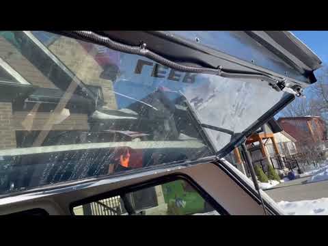 Leer Truck Cap Auto Locking