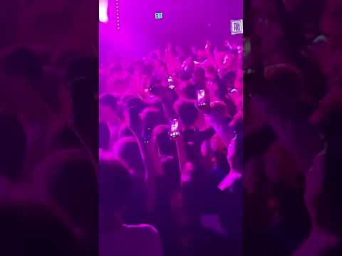 Nedarb plays "California World" [Live in Sacramento, CA 9/16/25]