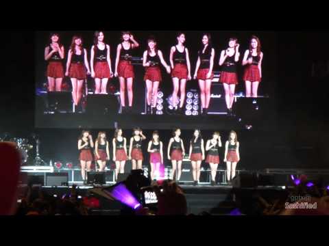 [FANCAM HD] SNSD Run Devil Run + Kissing You (SMTown LA  2010.09.04])