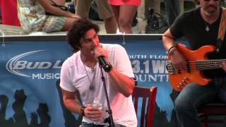 Joe Nichols - Baby Got Back - July 24, 2013