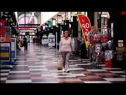 Een kijkje in centrum Veendam op zaterdagmiddag 11 april 2020