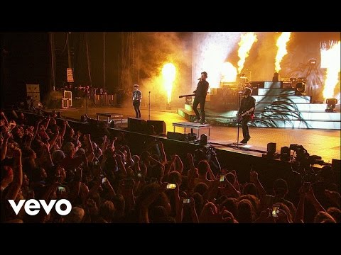 My Songs Know What You Did In The Dark (Light Em Up) (Boys Of Zummer Live In Chicago)