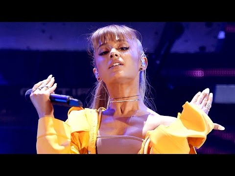download lagu mp3 mp4 Ariana Grande Yellow, download lagu Ariana Grande Yellow gratis, unduh video klip Ariana Grande Yellow
