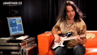 Fender Fishman TriplePlay Stratocaster HSS (Pavel Marcel)
