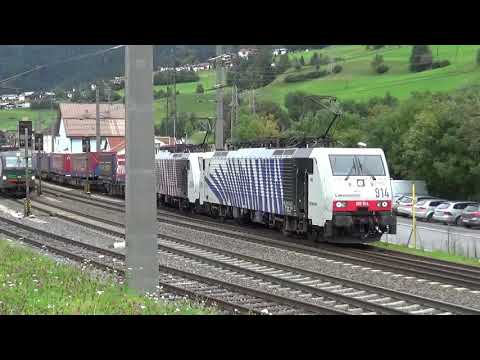 #Brennerbahn: #Brennero Zug um Zug ein Güterzug in Matrei am Brenner, das ist der Renner!
