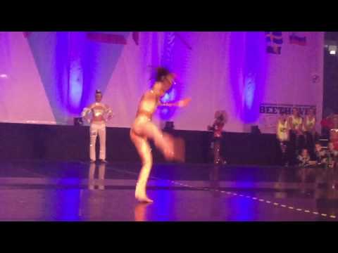 Jennifer Wallen - Disco EC 2016