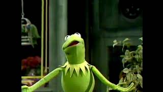 Sesame Street - &quot;I Love My Elbows&quot; (no vocals)