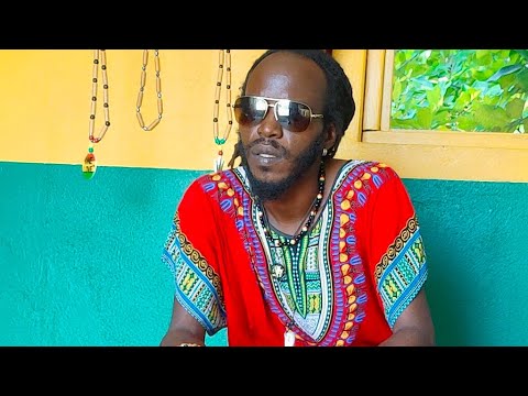 creating a new song with the fans 🇧🇴🤞 Check In