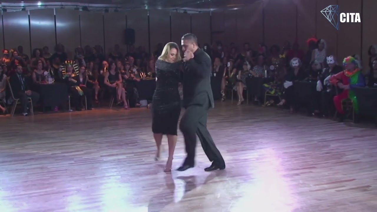 Video thumbnail for CITA 2022 - Roberto Zuccarino & Virginia Pandolfi - Costumes Night