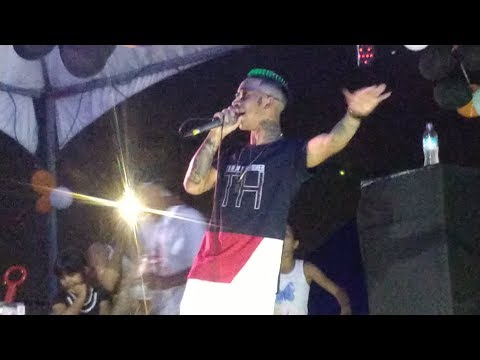 Mc Kabeça Na Festa Das Crianças No Morro Bela Vista Em Guaruja (Parte 1)