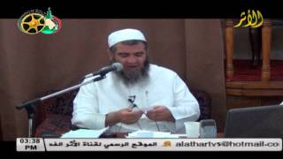 حكم حجز المكان في المساجد للشيخ مشهور بن حسن image