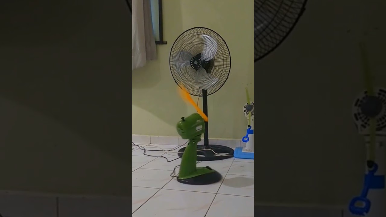 Pria Merekam Kipas angin Cosmos Maspion national panasonic matsunichi Sanex #shorts #threads #reels