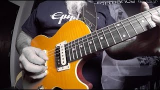 Video thumbnail for 30 Seconds: The Epiphone  Slash "AFD" Les Paul Special-II Guitar Outfit by OfficialEpiphone