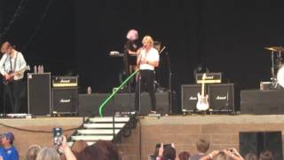Need You Tonight- R5 (Live at the Timberwood Ampitheater 06/17/17)