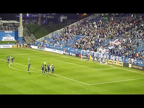 Víctor Rodríguez of the Seattle Sounders scores on a penalty kick vs. the Montreal Impact 6/5/19