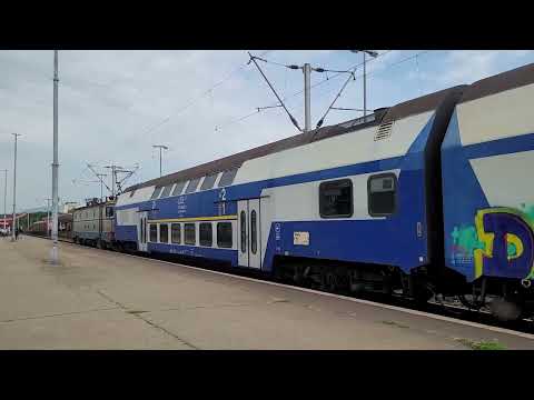 Braşov: R 3021 train (Bucureşti Nord - Braşov). Locomotive nr. 40 0540-7
