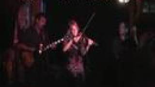 Elana James : Pray For The Lights To Go Out