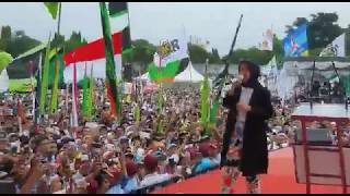 Download lagu NISA SABYAN KONSER KAMPANYE PRABOWO-SANDI DI JOGJA PETCAH mp3