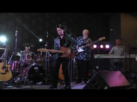 2021 Elvis Week After Party Saturday Clip 7 of 8 - video by Susan Quinn Sand