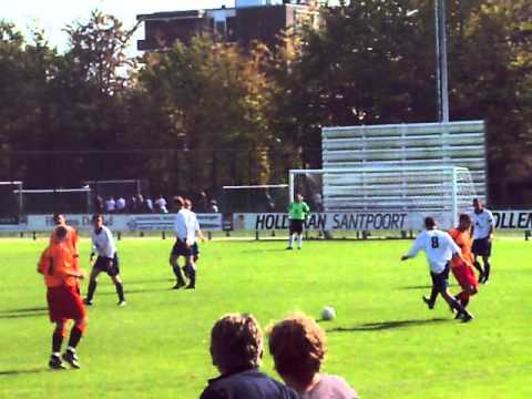 Koninklijke HFC - Haarlem/Kennemerland  1 - 3  (24-9-2011)  (5)