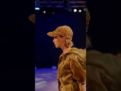 catwalk Alberta ferretti SS 23 fashion show in#milanfashionweek #albertaferretti#shorts