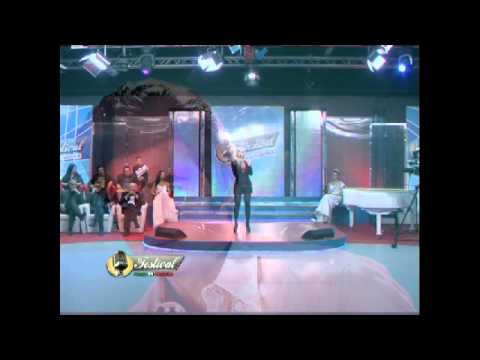 Cristiana Ciacci in 'natale nel mondo' di Angelo Petruccetti al Festival Itralia in Musica ed  2014