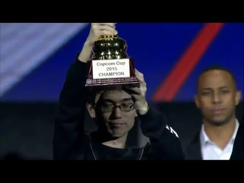 Capcom Cup 2015 Grand Final Daigo Umehara VS Kazunoko