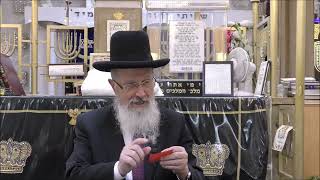 הגאון הרב אברהם יוסף שליט"א האם מותר להכניס כלים בשריים וחלביים ביחד למדיח (הרב אברהם יוסף) - התמונה מוצגת ישירות מתוך אתר האינטרנט יוטיוב. זכויות היוצרים בתמונה שייכות ליוצרה. קישור קרדיט למקור התוכן נמצא בתוך דף הסרטון