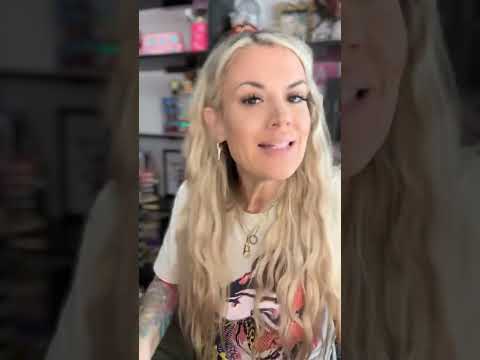 🏃🏼‍♀️Fastest look alive EVER! 💁🏼‍♀️Comment MATCH for your custom shades!