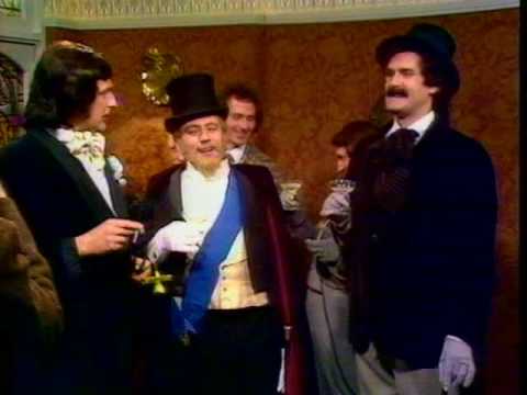 Writers (Wilde, Shaw) - Monty Python's Flying Circus