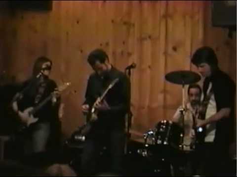 The Elk-Tones - Shut the Light On - Live at the East End Cafe