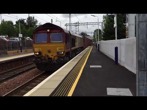 Ews 66 207 running Mossend to Grangemouth through Falkirk Grahamston.
