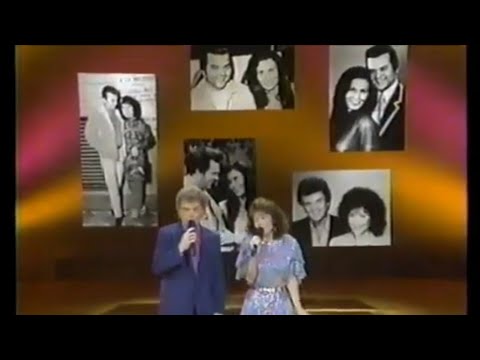 Loretta Lynn & Conway Twitty: Dynamic Duo! (A tribute video)