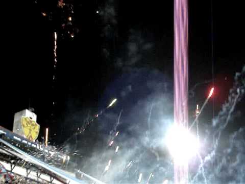 "Dale Campeon, MAFIA AZXL GRANA 2008" Barra: Mafia Azul Grana &bull; Club: Deportivo Quito