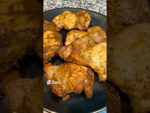 Crispy Keto Chicken Thighs in the Air Fryer 🍗 (So Easy!)
