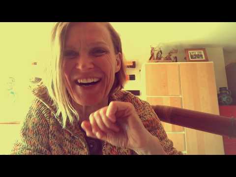 2. Didgeridoo beginners tutorial: Tongue