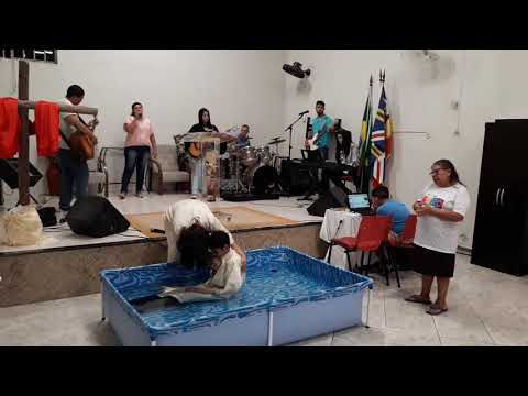 Pastora cleidilene _ Mais um batismo na 4a igreja do evangelho quadrangular !!!