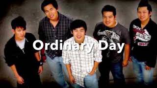 Download lagu It's Raining In My Heart ( Los Nag Hauv Kuv Lub Siab) - Ordinary Day Best And Most Popular Song mp3