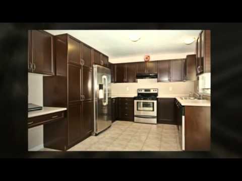 902 Scott Blvd, Milton. 3 Bedroom Detached Home, Single Garage, Hardwood Floors, Large Kitchen