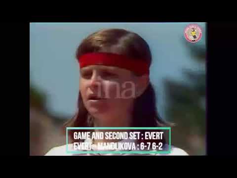 1980 French Open SF : Chris Evert-Lloyd d. Hana Mandlikova 6-7(6) 6-2 6-2 (Highlights - No sound)