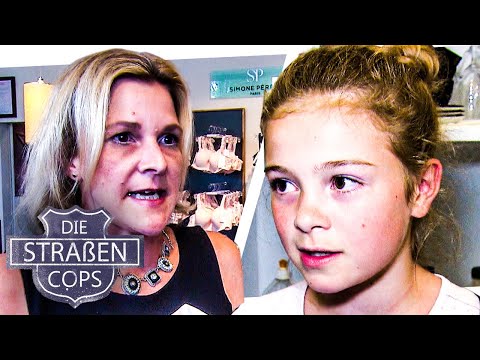 Locked in a lingerie shop... | The Street Cops
