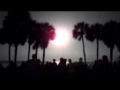 Shuttle Launch - Time Lapse