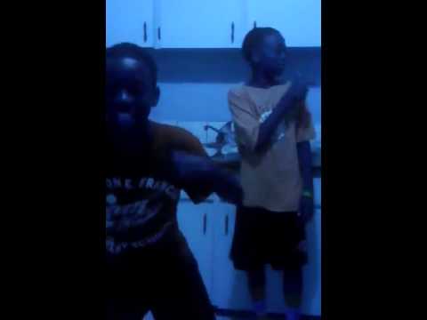 muggling on the gyals