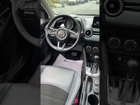 Mazda 2 Luxury 1.5AT 2022