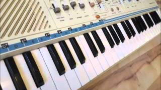 Video thumbnail for Casio, Casiotone, MT-45, Vintage mini Keyboard, Analog Drums by M. Schmied (Mike Vintagemusic)