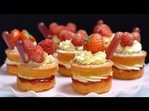 Mini Victoria Sponge Cakes