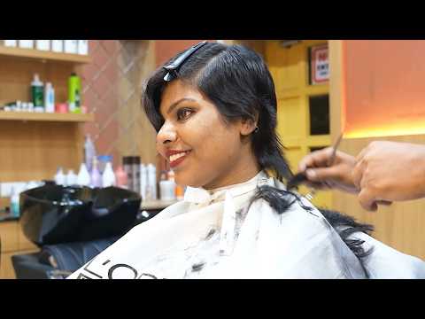 Beautiful auntie gets a fresh haircut