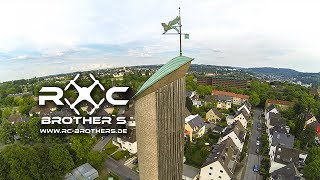 preview picture of video 'Markus Gemeindehaus Hagen -Aerial RC Brother´s'